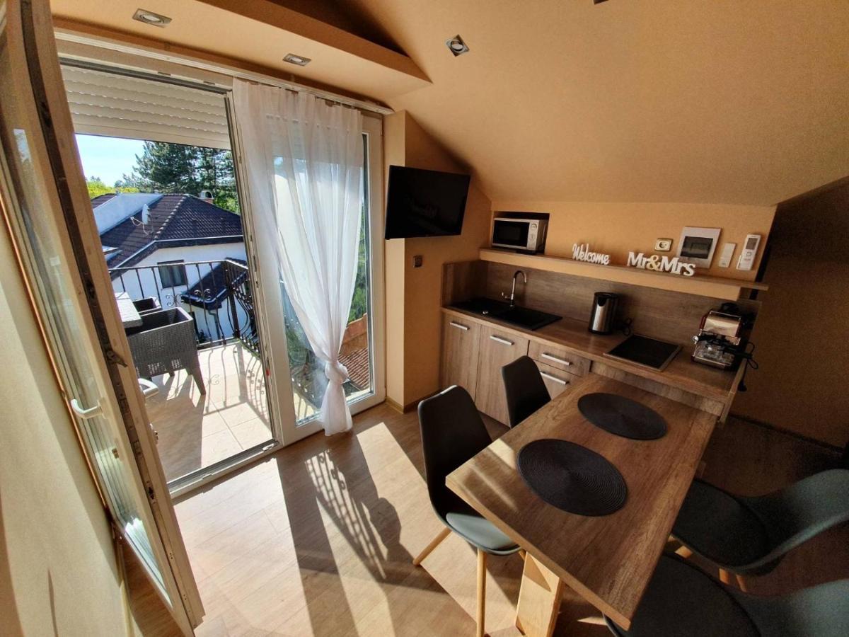 Happy Sun Medences Apartman Siófok Eksteriør billede