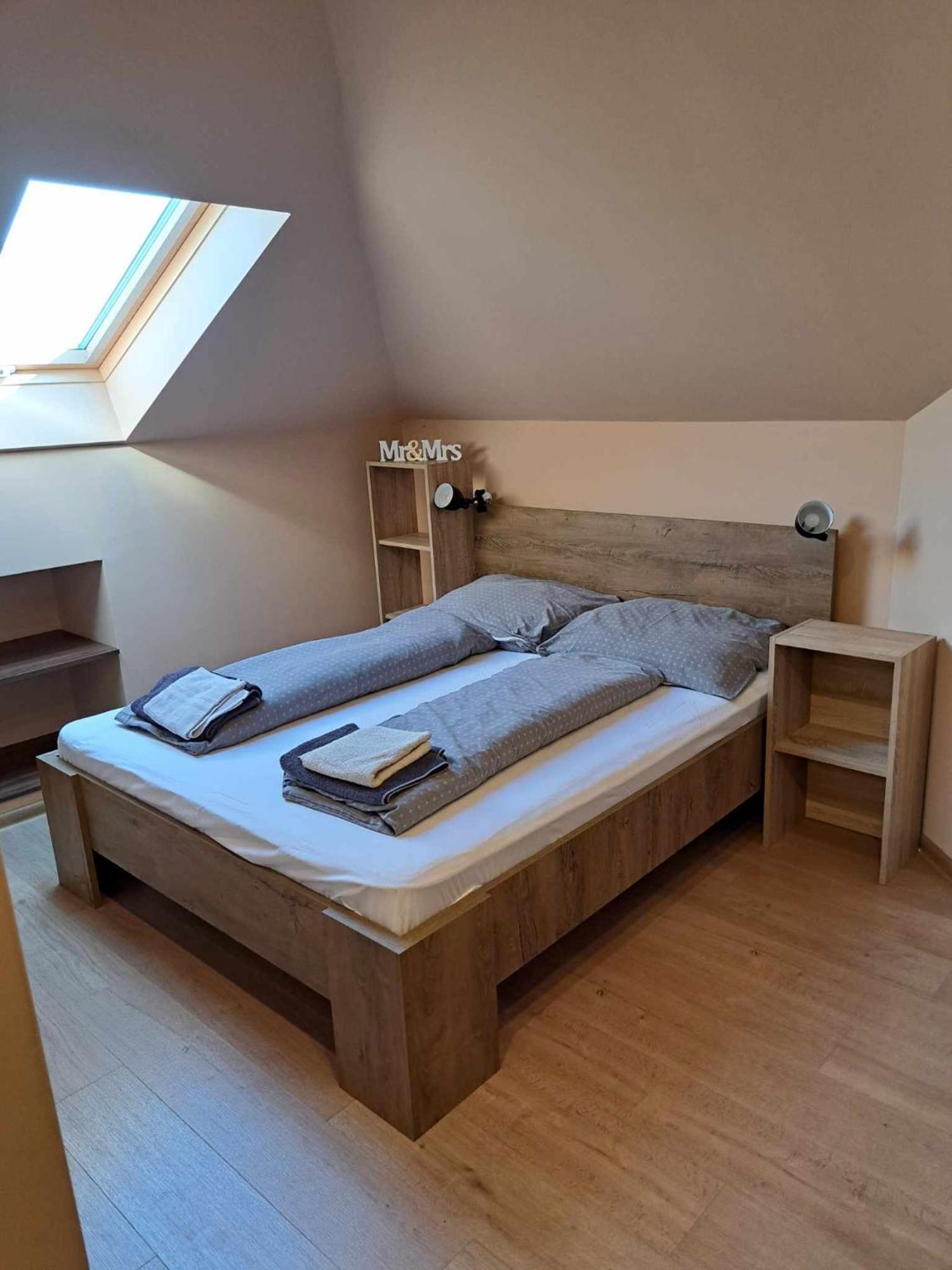 Happy Sun Medences Apartman Siófok Eksteriør billede