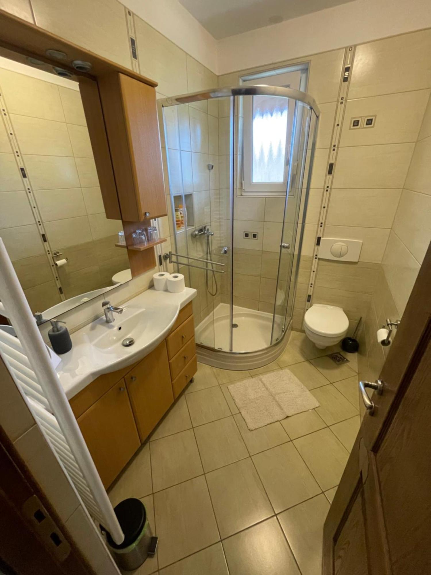 Happy Sun Medences Apartman Siófok Eksteriør billede
